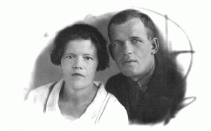 А.Пузанов с женой Анной Евдокимовной 1937 г.